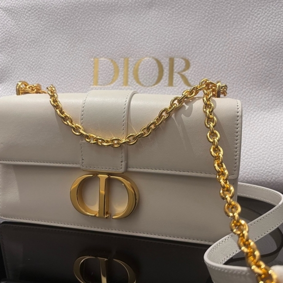 30 MONTAIGNE EAST WEST BAG WITH CHAIN - Picture 6 of 10